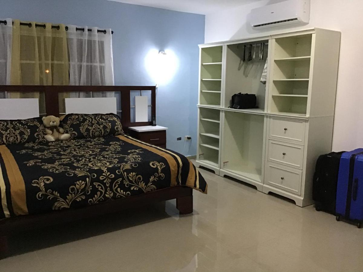 Villa Nilsa Bani Εξωτερικό φωτογραφία